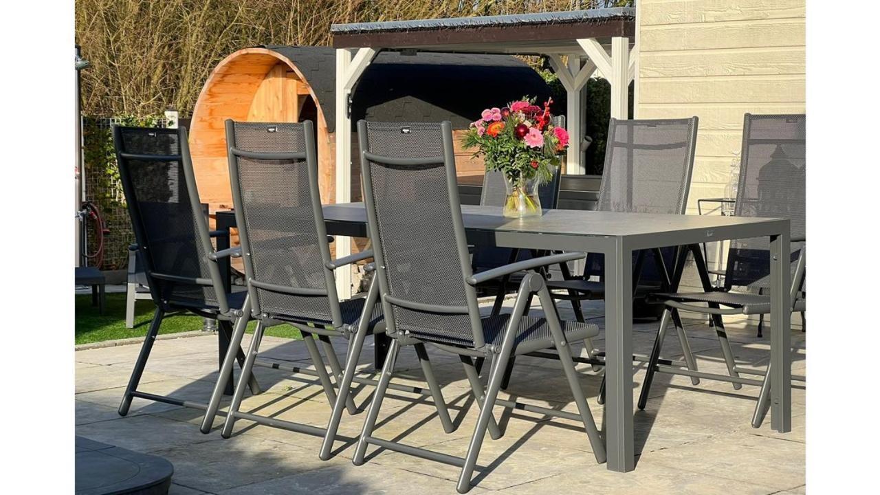 Chalet Buutengeweun, Met Luxe Jacuzzi En Tonsauna Sint Annaland Eksteriør billede